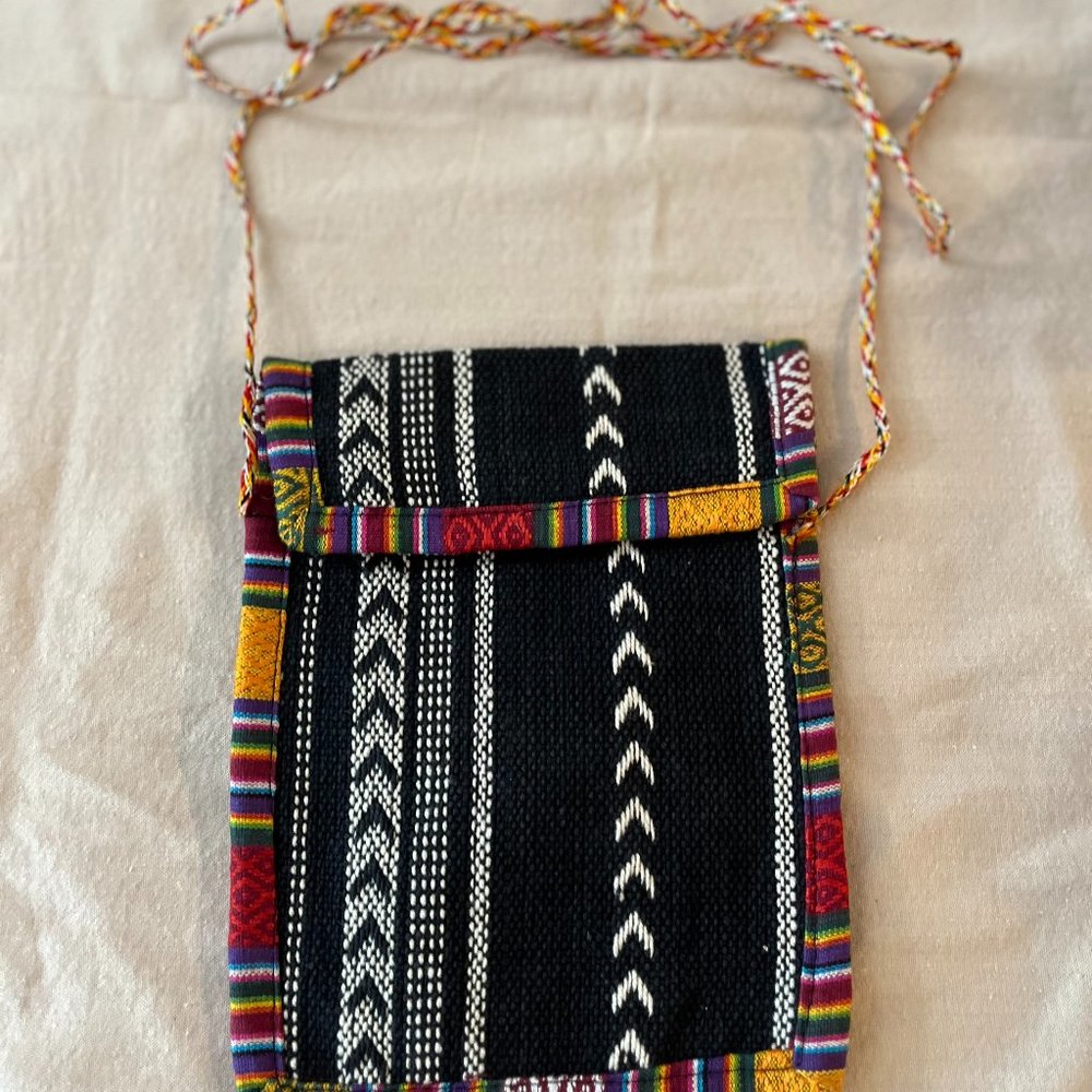 Shoulder bag – woven design and fabric interior (Reduced-price drop!)